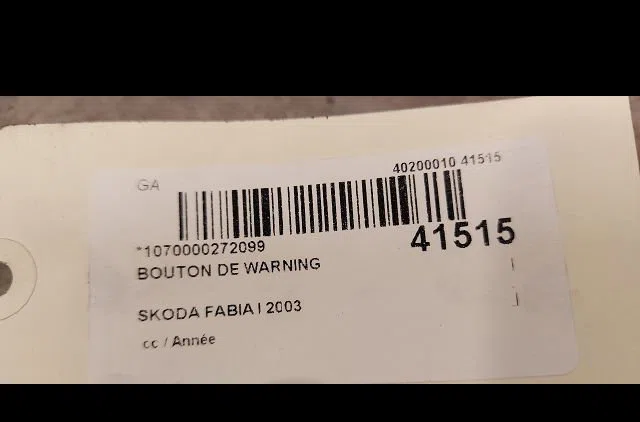 Bouton de warning Skoda FABIA I (6Y2) 1.4 (1999-2003) occasion — photo 2