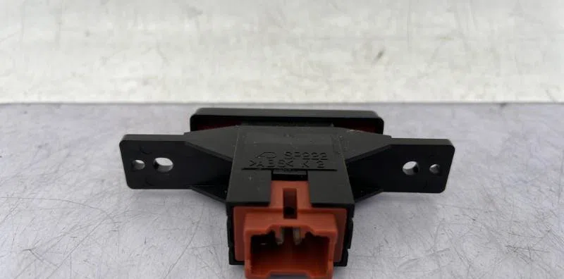Bouton de warning SUZUKI GRAND VITARA 2 PHASE 1 occasion — photo 4