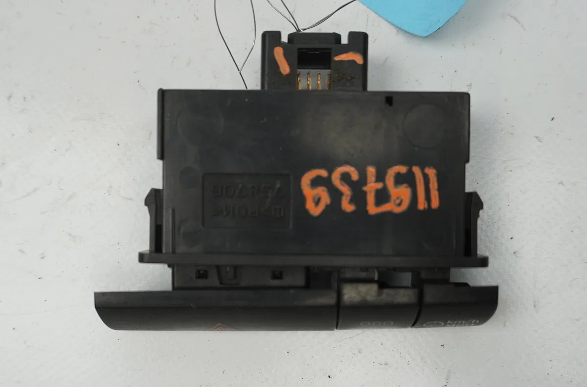 Bouton de warning Toyota PRIUS Liftback (_W2_) 1.5 hybrid (nhw20_) (2003-2009) occasion