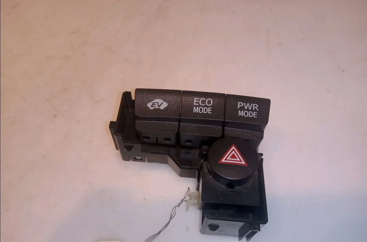 Bouton de warning Toyota PRIUS (_W3_) 1.8 hybrid (zvw3_) (2008) occasion