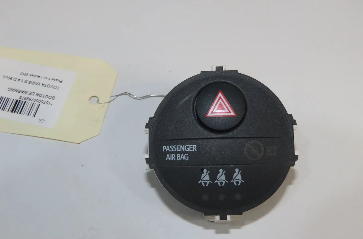 Bouton de warning Toyota YARIS (_P13_) 1.4 d (nlp130_) (2011) occasion
