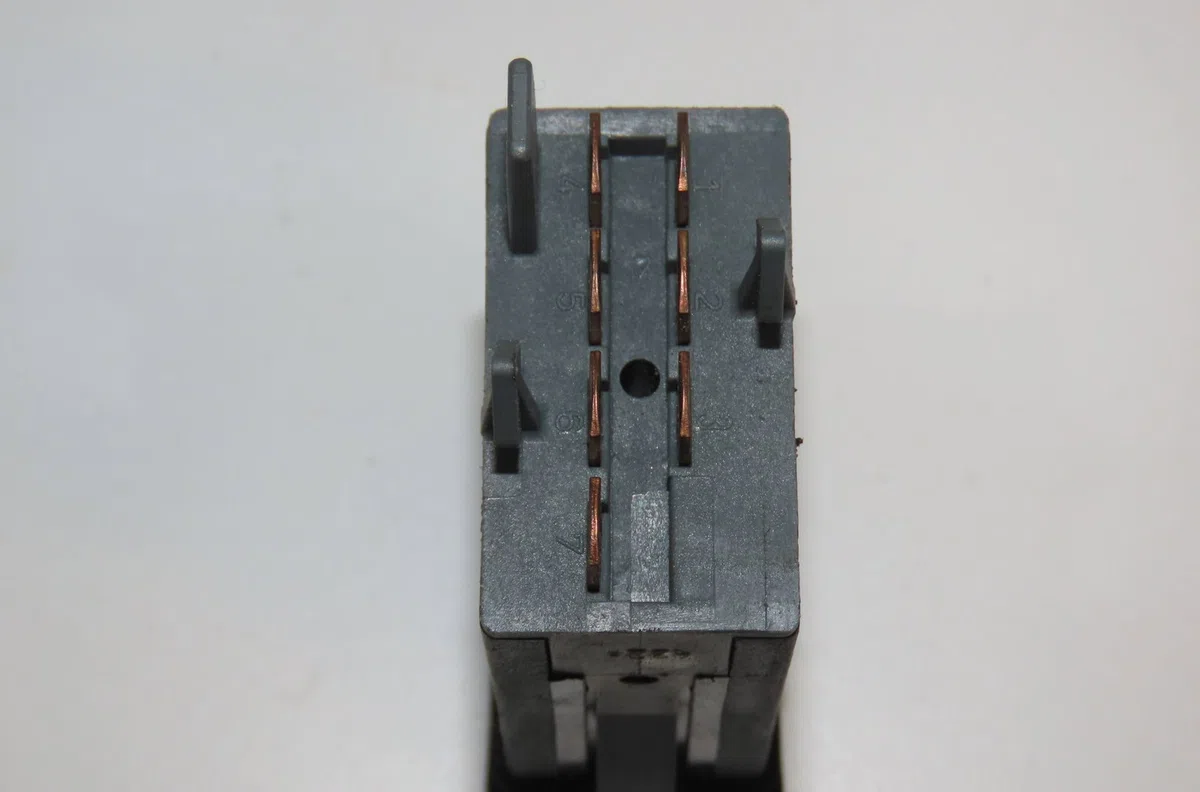 Bouton de warning Volkswagen SHARAN (7M8, 7M9, 7M6) 1.9 tdi (1996-2000) occasion