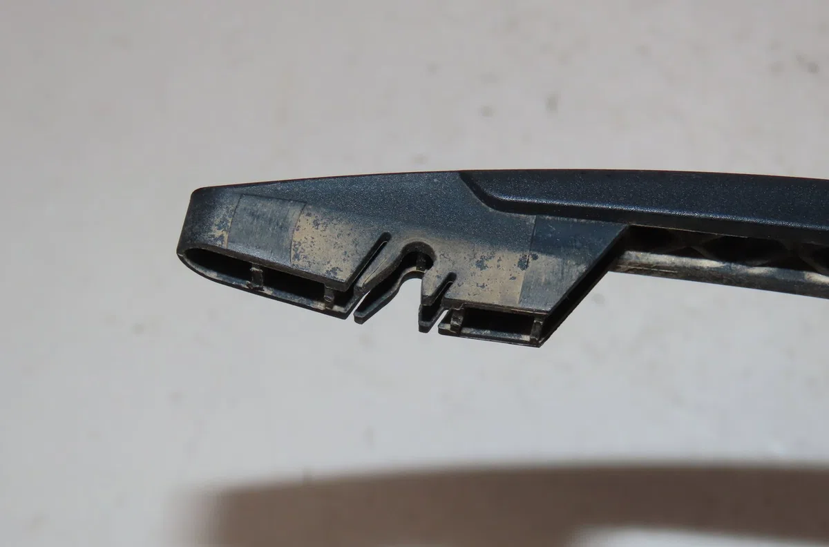 Bras essuie-glace arrière Citroen C1 (PM_, PN_) 1.0 (2005-2014) 5 portes occasion — photo 2