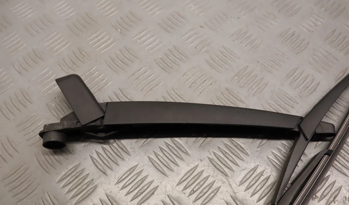 Bras essuie-glace arrière Citroen C3 II (SC_) 1.2 vti 82 (2012-2016) 5 portes occasion