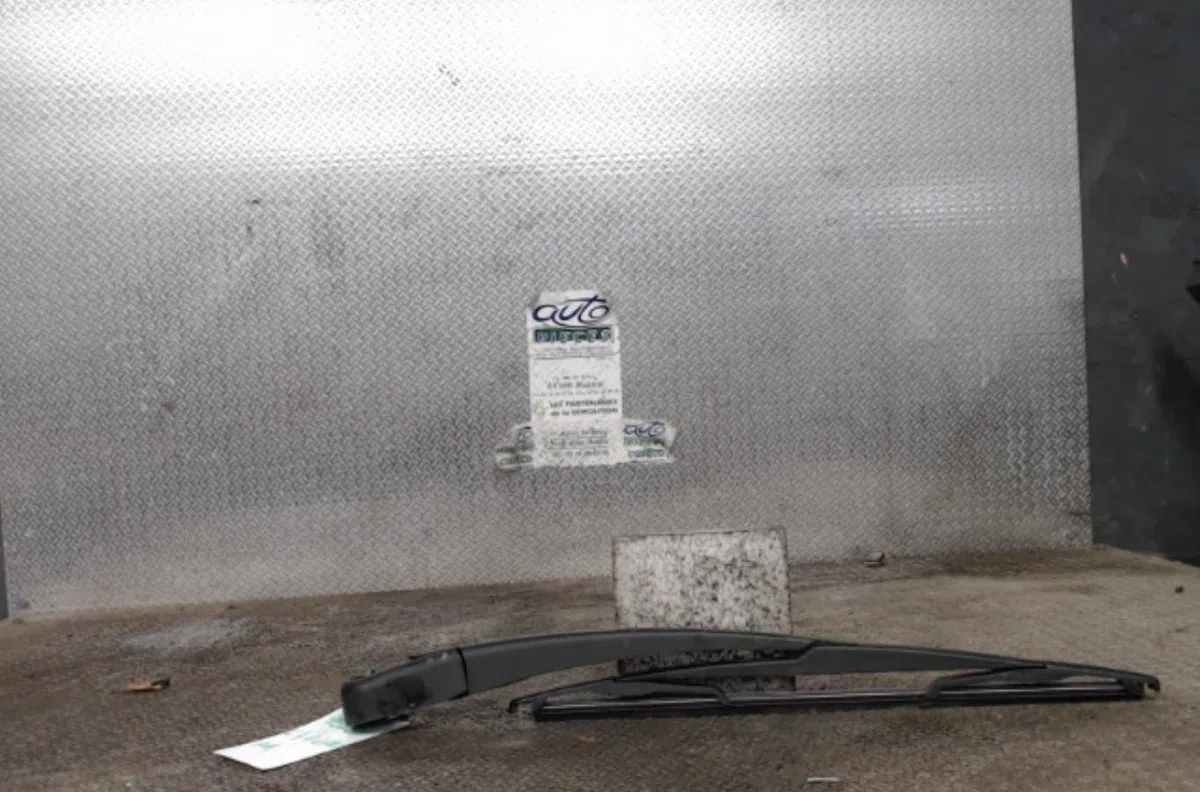 Bras essuie-glace arrière CITROEN C4 GRAND PICASSO 1  C4 GRAND PICASSO 1 occasion — photo 2