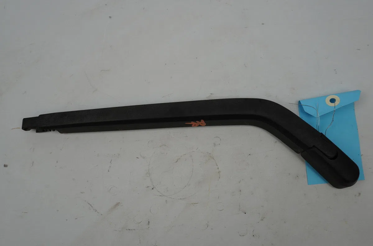 Bras essuie-glace arrière Daihatsu SIRION (M3_) 1.0 (2005-2013) occasion