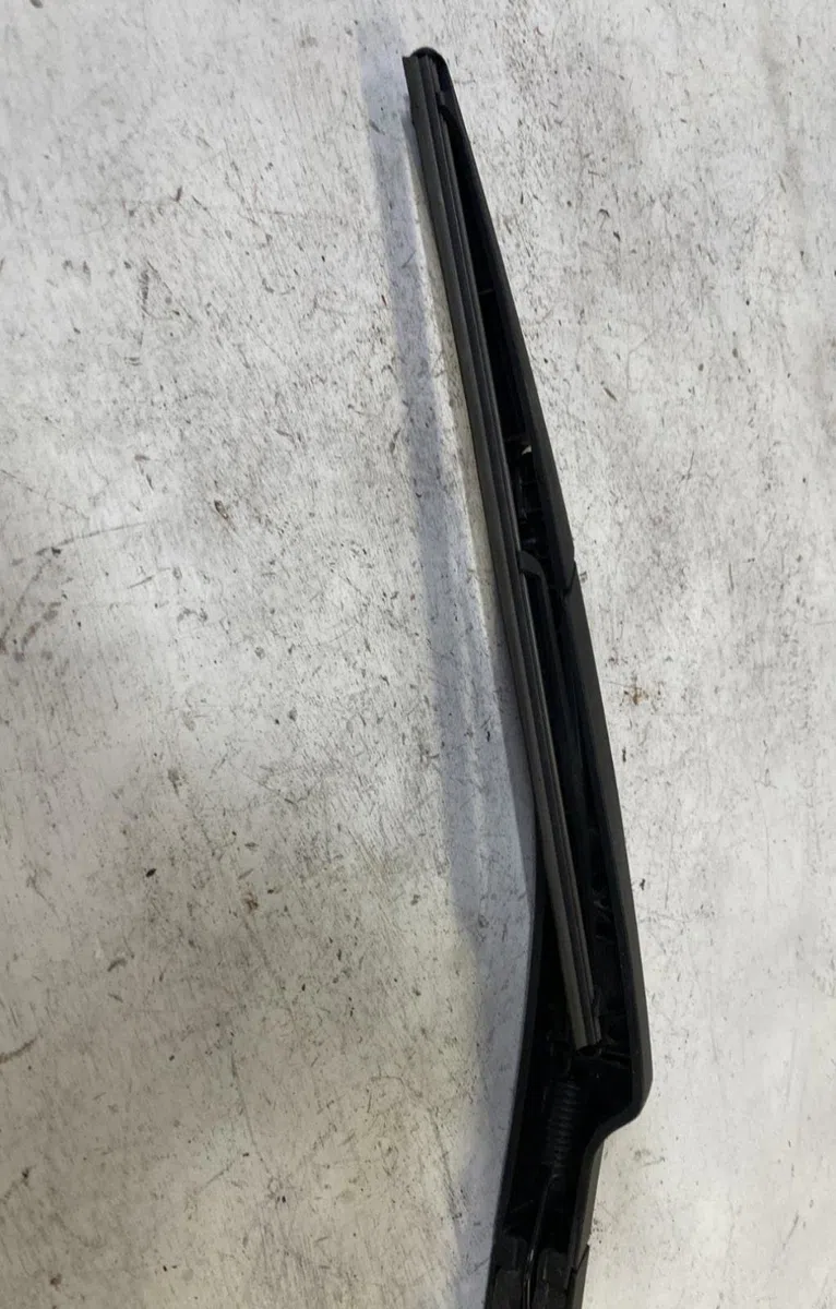 Bras essuie-glace arrière Ds DS 3 Décapotable (SB_) 1.2 thp 110 (2015-2019) occasion — photo 2