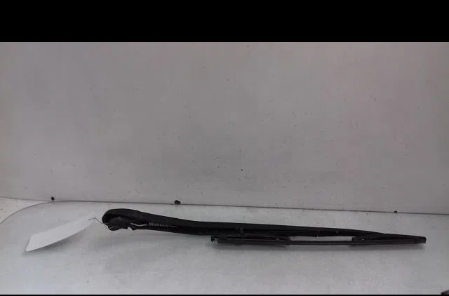 Bras essuie-glace arrière Fiat PUNTO (188_) 1.3 jtd 16v (2003-2012) 5 portes occasion — photo 2