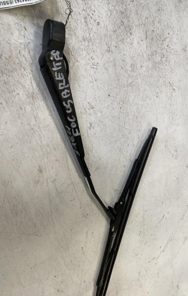 Bras essuie-glace arrière Ford FOCUS I Clipper (DNW) 1.8 tdci (2001-2004) occasion