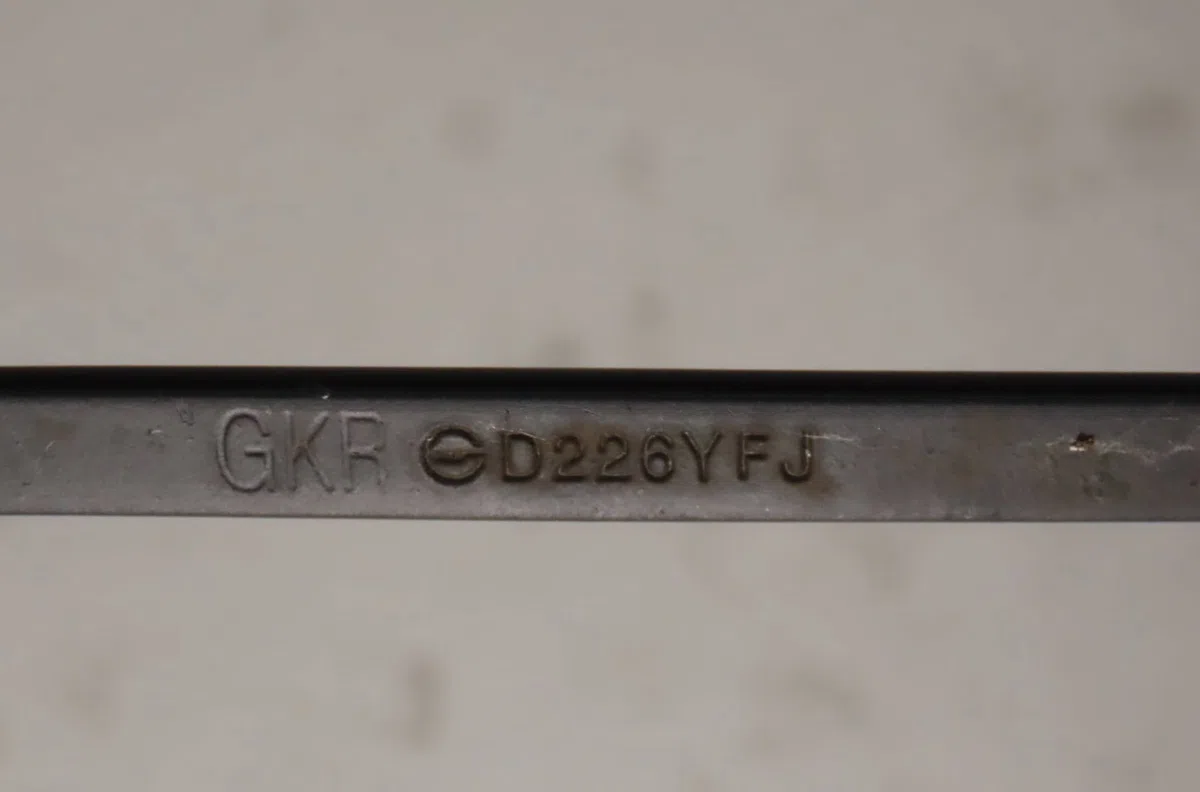 Bras essuie-glace arrière Hyundai COUPE II (GK) 2.0 gls (2003-2009) occasion — photo 2
