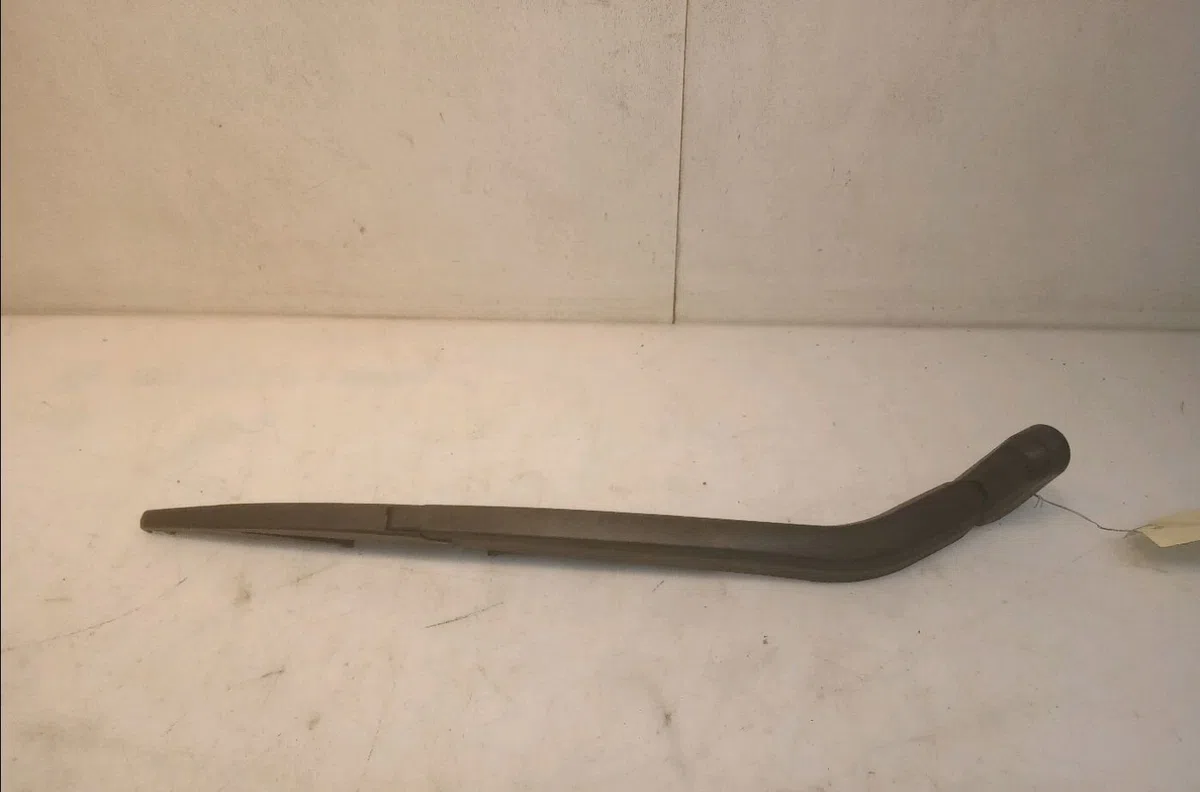 Bras essuie-glace arrière Hyundai I20 I (PB, PBT) 1.4 crdi (2008-2015) occasion