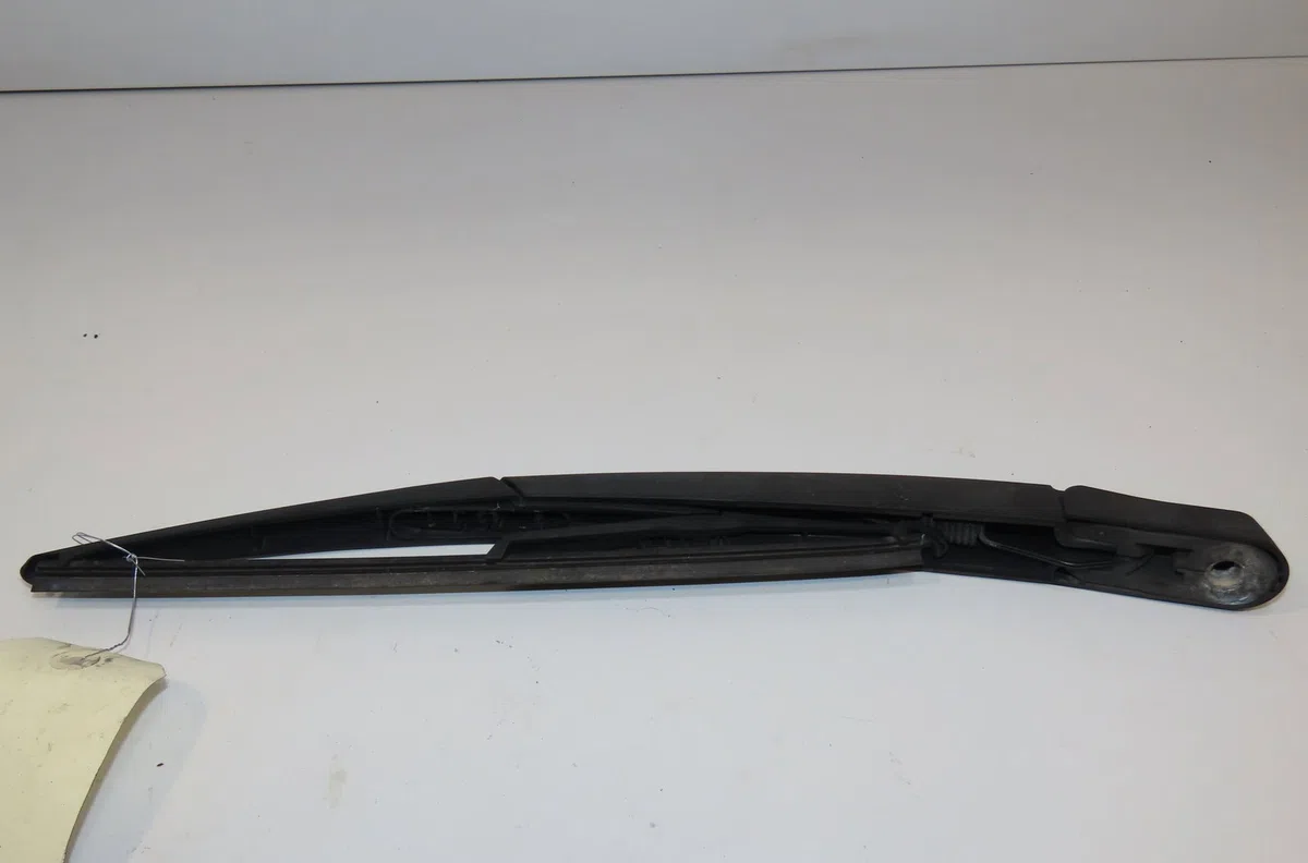 Bras essuie-glace arrière Mercedes-benz CLASSE M (W166) Ml 250 cdi - bluetec 4-matic (166.004, 166.003) (2011-2015) occasion — photo 2