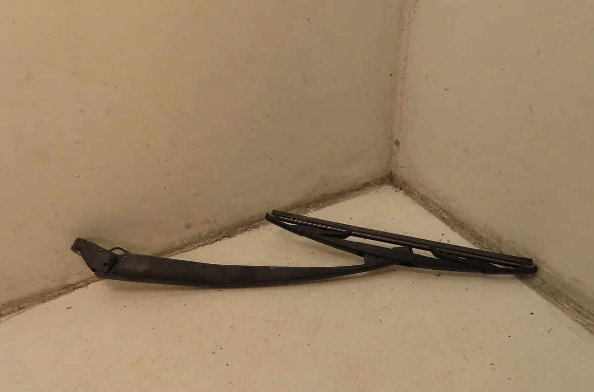 Bras essuie-glace arrière Nissan MICRA IV (K13K) 1.2 (2010-2015) occasion