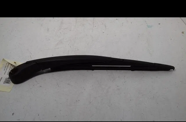Bras essuie-glace arrière Nissan QASHQAI - QASHQAI 2 I (J10, NJ10, JJ10E) 1.5 dci (2010-2013) 5 portes occasion