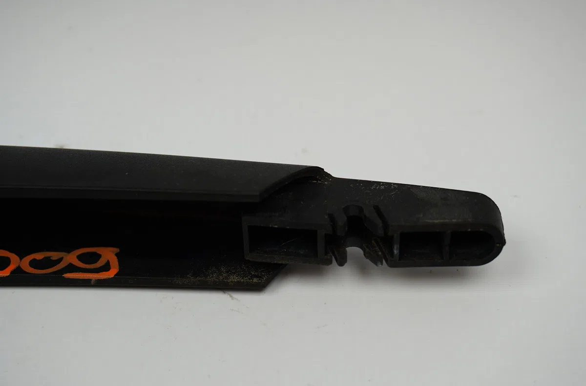 Bras essuie-glace arrière Renault CLIO II (BB_, CB_) 1.6 16v (bb01, bb0h, bb0t, bb14, bb1d, bb1r, bb2kl, bb3g... (1998-2005) occasion — photo 4