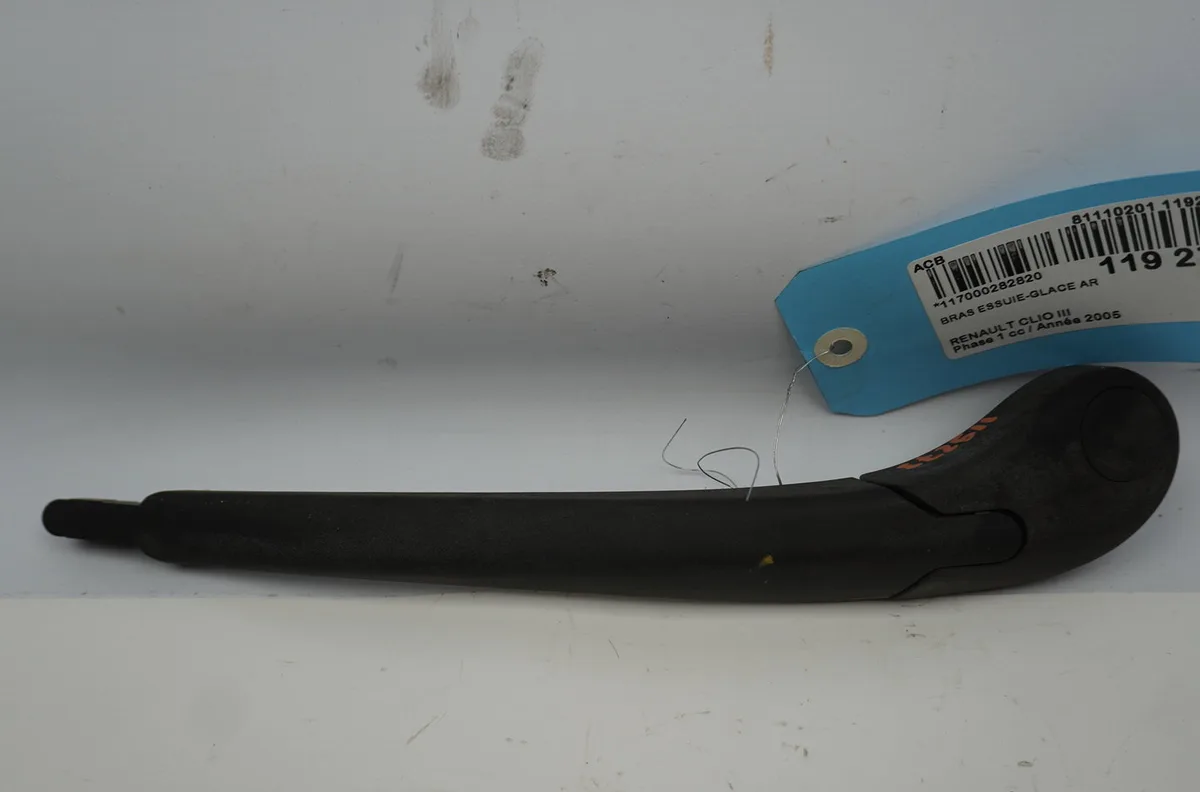 Bras essuie-glace arrière Renault CLIO III (BR0-1, CR0-1) 1.4 16v (2005-2012) occasion