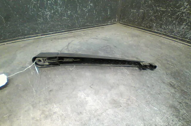 Bras essuie-glace arrière Renault MEGANE III Coupé (DZ0-1_) 1.6 dci (dz00, dz12, dz2a, dz13) (2011-2015) occasion — photo 2