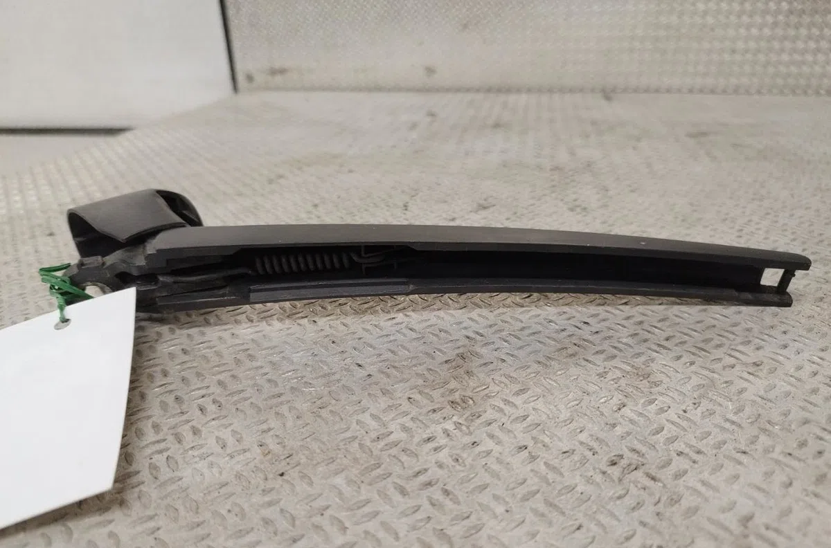 Bras essuie-glace arrière SEAT IBIZA 4  IBIZA 4 ST PHASE 2 BREAK occasion — photo 3