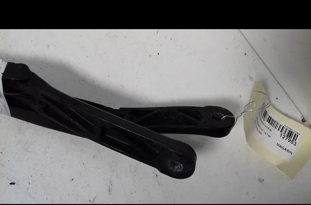 Bras essuie-glace avant Alfa romeo 147 (937_) 1.6 16v t.spark (937.axa1a, 937.axb1a, 937.bxb1a) (2001-2010) occasion — photo 4