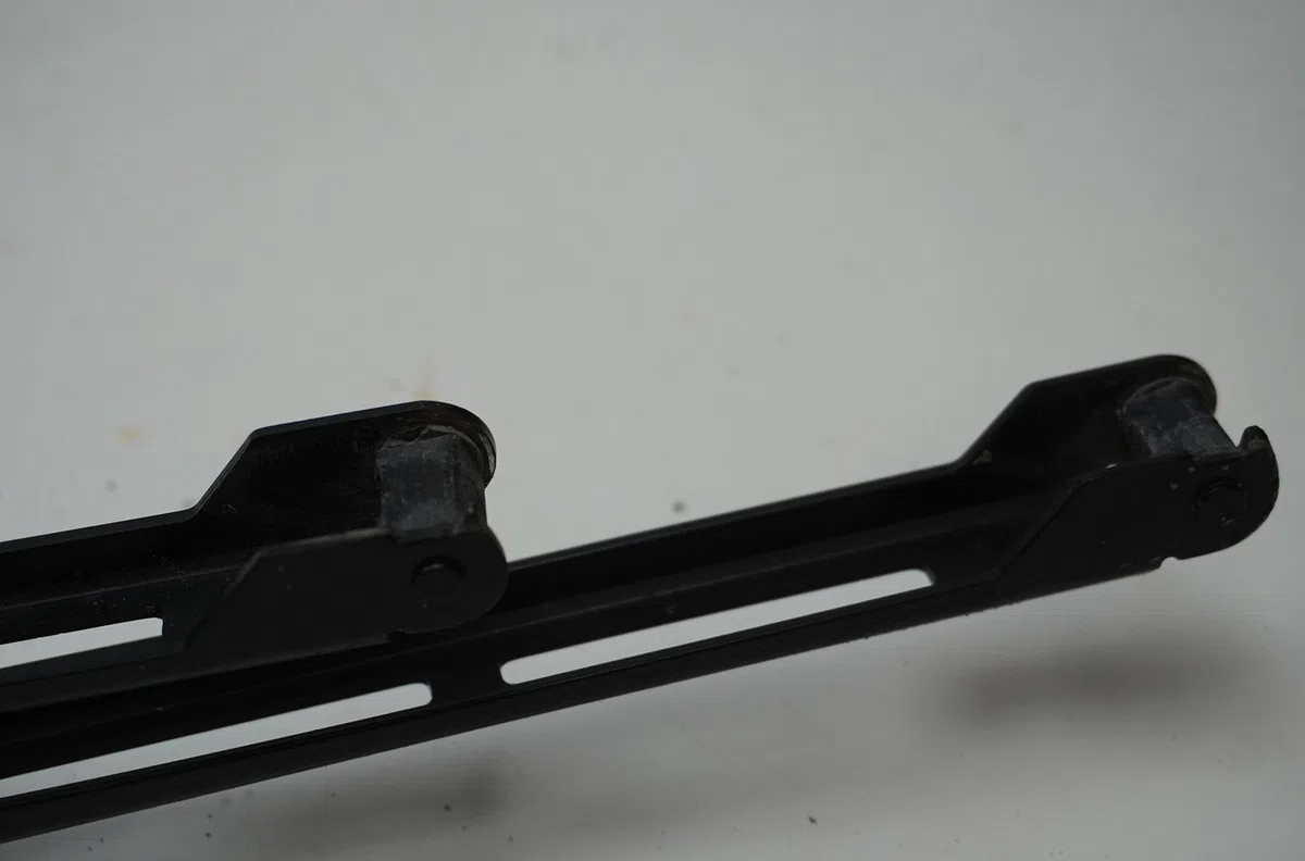 Bras essuie-glace avant Audi A4 B6 (8E2) 1.9 tdi (2000-2004) 4 portes occasion — photo 2