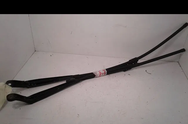 Bras essuie-glace avant Citroën XSARA PICASSO (N68) 1.6 16v (2005-2011) occasion