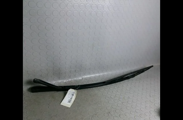 Bras essuie-glace avant droit Alfa romeo 147 (937_) 1.6 16v t.spark (937.axa1a, 937.axb1a, 937.bxb1a) (2001-2010) occasi