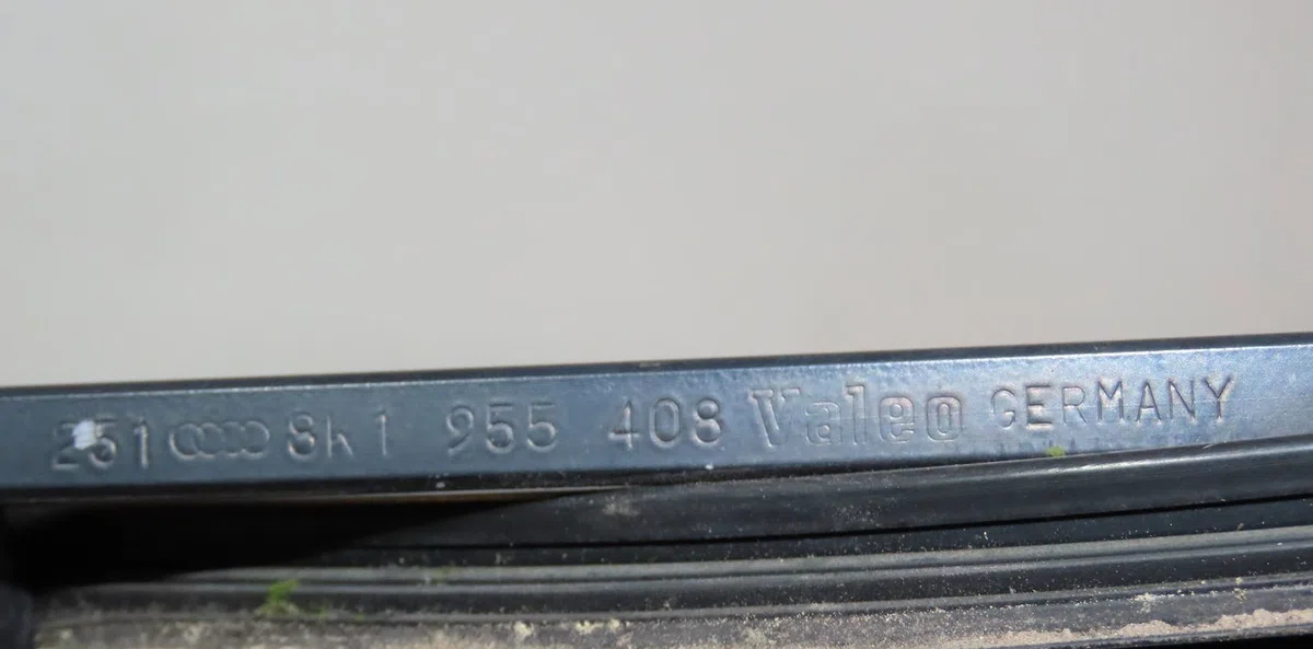 Bras essuie-glace avant droit Audi A4 B8 Avant (8K5) 2.0 tdi (2008-2015) occasion — photo 2
