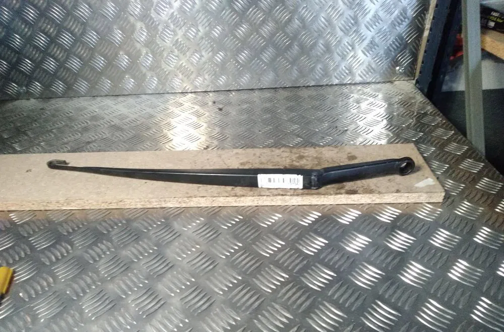 Bras essuie-glace avant droit Bmw 3 (E46) 318 i (1997-2001) occasion — photo 2