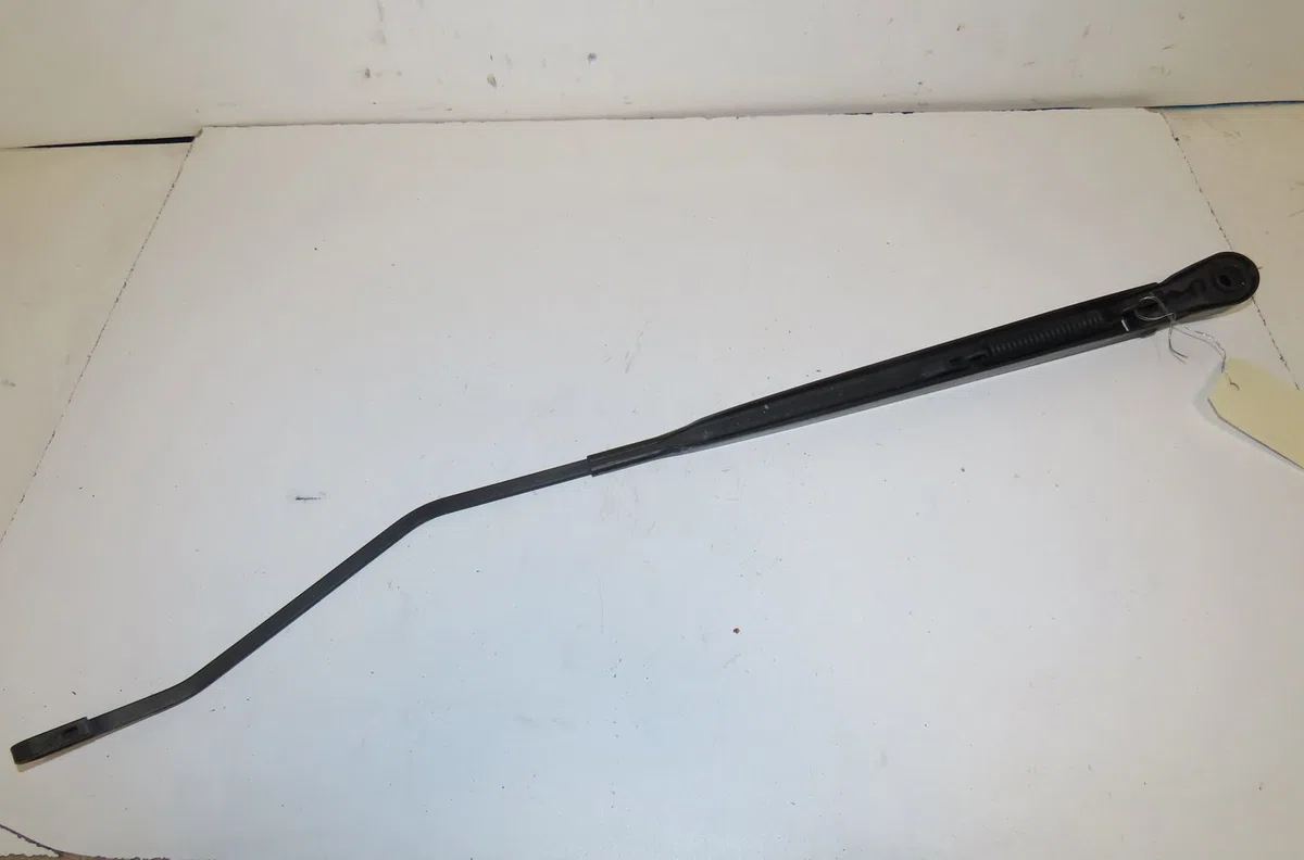 Bras essuie-glace avant droit Citroën C3 I (FC_, FN_) 1.4 hdi (2003-2011) 5 portes occasion