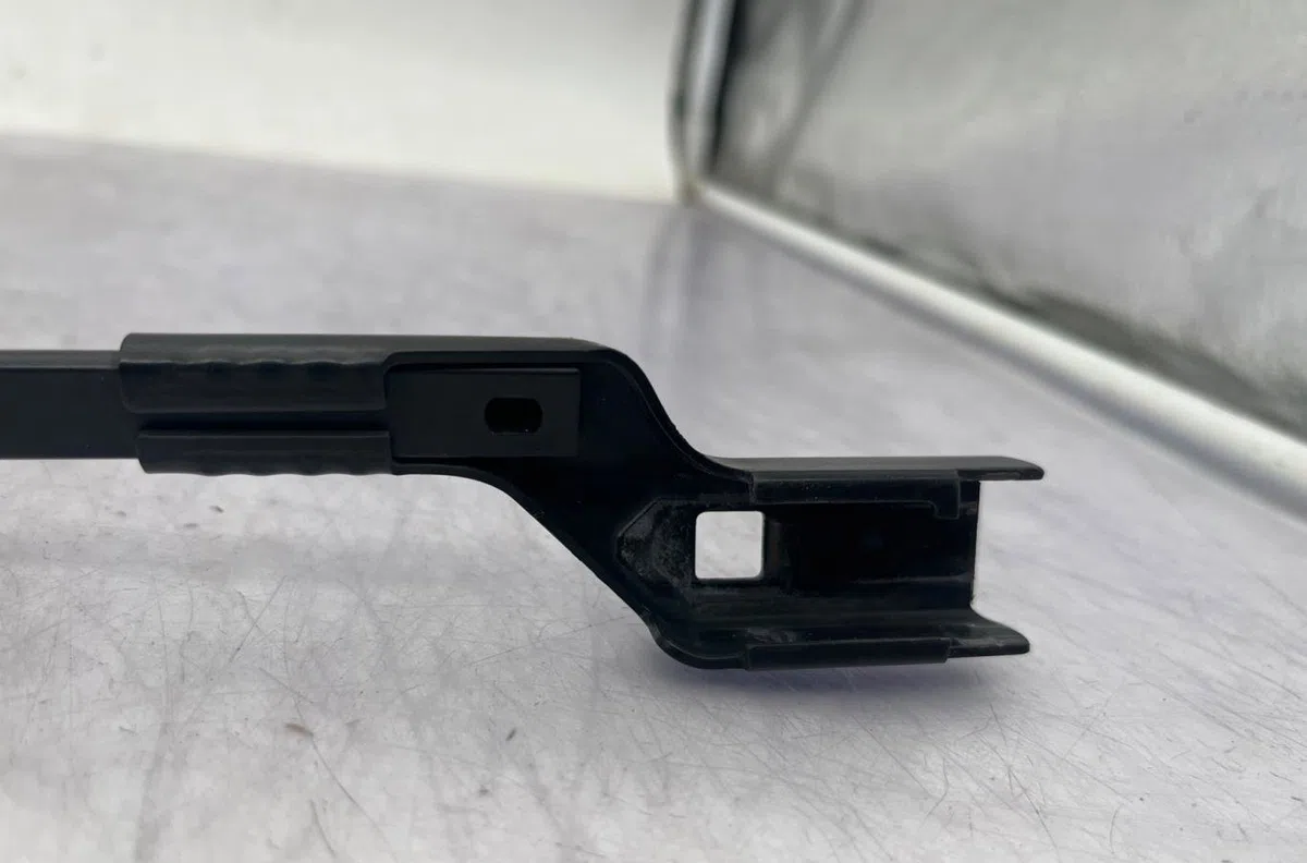Bras essuie-glace avant droit CITROEN C4 PICASSO 2 PHASE 1 occasion — photo 2