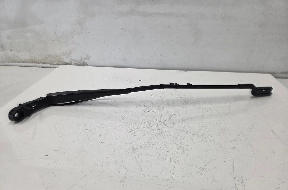 Bras essuie-glace avant droit CITROEN C5 AIRCROSS PHASE 1 occasion — photo 2