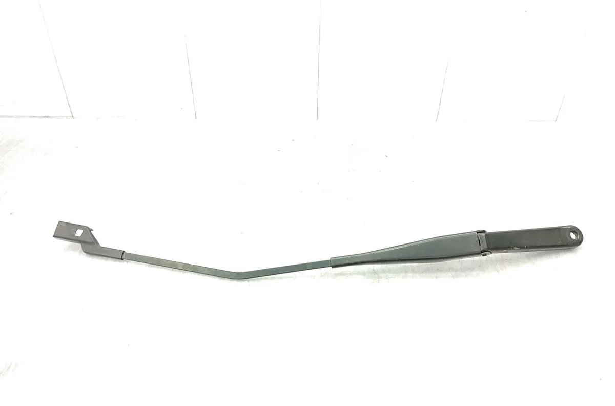 Bras essuie-glace avant droit FORD FIESTA 6 PHASE 2 occasion