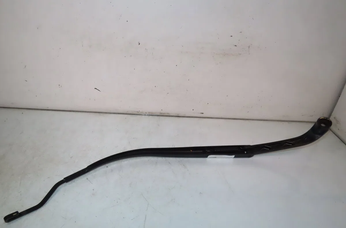 Bras essuie-glace avant droit Honda HR-V (RU) 1.5 (ru1) (2015) occasion — photo 2