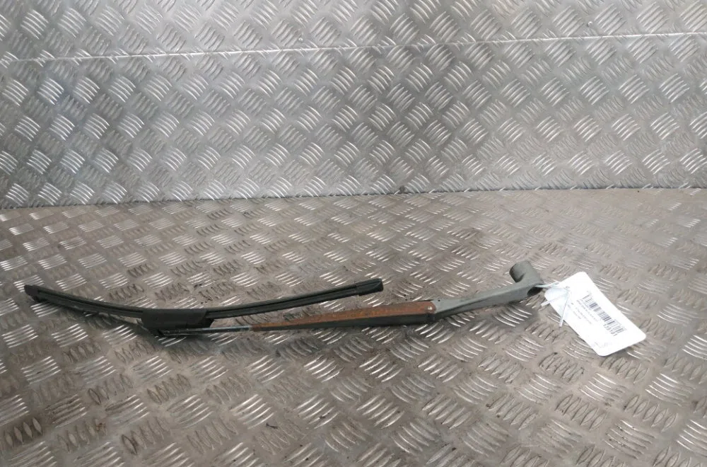 Bras essuie-glace avant droit Mitsubishi PAJERO II (V3_W, V2_W, V4_W) 2.8 td (v46w, v26w) (1994-1999) occasion — photo 2