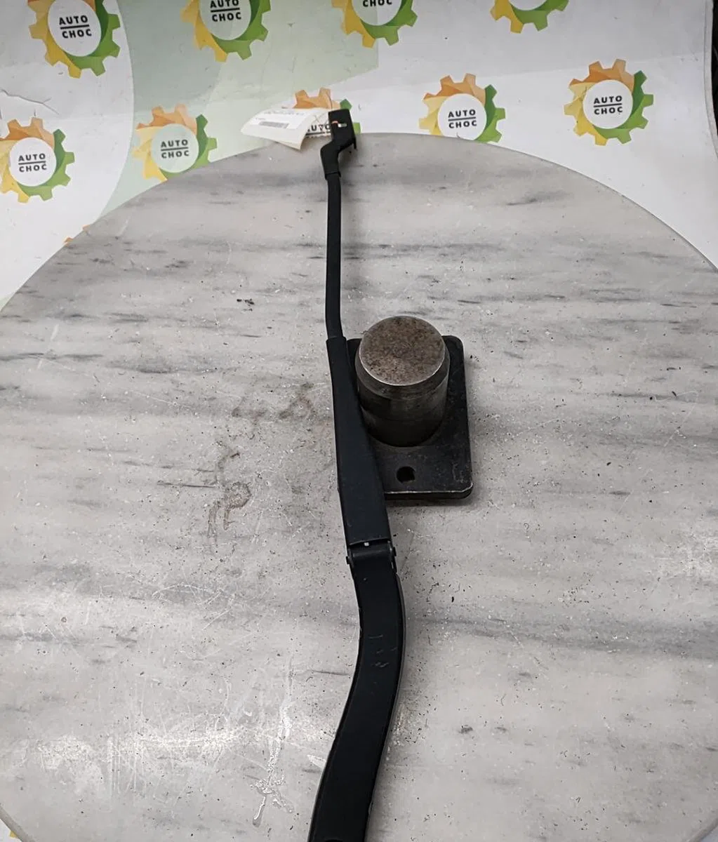 Bras essuie-glace avant droit NISSAN NV300 occasion