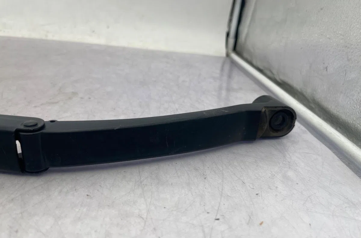 Bras essuie-glace avant droit NISSAN QASHQAI 2 PHASE 1 occasion