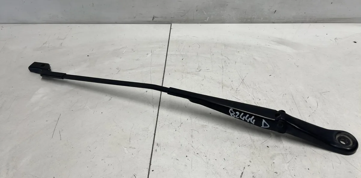 Bras essuie-glace avant droit OPEL ZAFIRA TOURER C PHASE 1 occasion