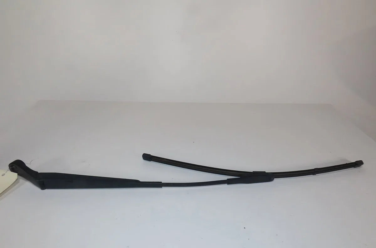 Bras essuie-glace avant droit Opel ZAFIRA - ZAFIRA FAMILY B (A05) 1.9 cdti (m75) (2005-2015) 5 portes occasion — photo 2