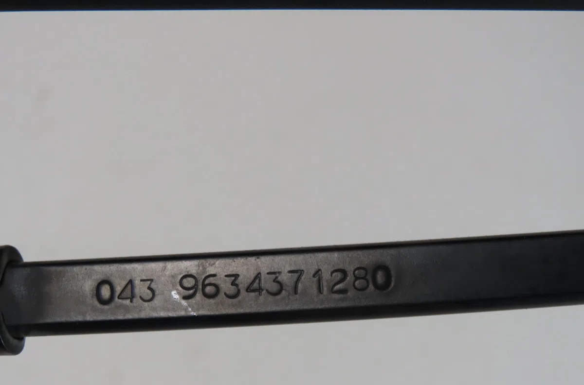 Bras essuie-glace avant droit Peugeot 307 (3A-C) 2.0 hdi 110 (2000-2007) occasion — photo 2