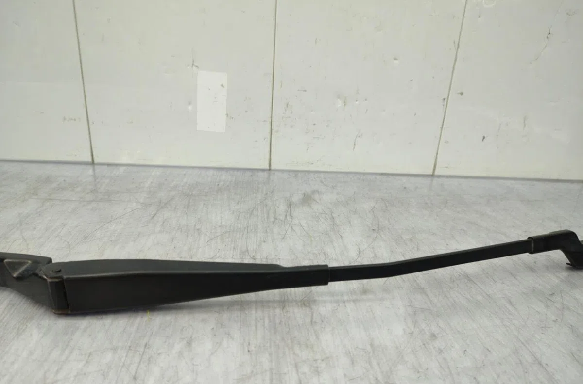 Bras essuie-glace avant droit PEUGEOT 308 1 SW PHASE 2 BREAK occasion