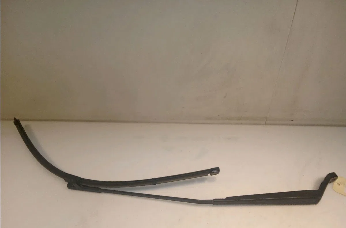 Bras essuie-glace avant droit Peugeot 407 (6D_) 1.6 hdi 110 (6d9hzc, 6d9hyc) (2004-2010) occasion — photo 4