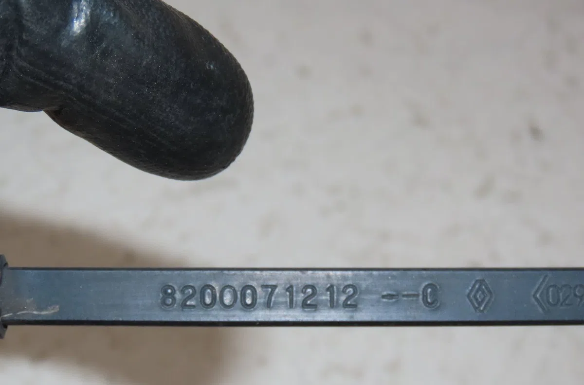 Bras essuie-glace avant droit Renault CLIO II (BB_, CB_) 1.5 dci (b-cb3m) (2005-2010) 3 portes occasion — photo 2