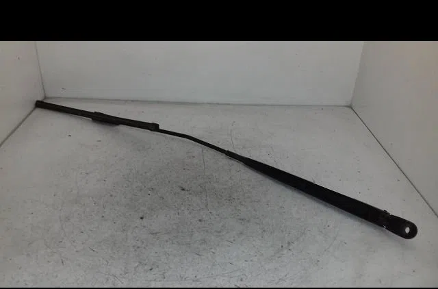 Bras essuie-glace avant droit Renault CLIO III (BR0-1, CR0-1) 1.5 dci (2010-2014) 3 portes occasion — photo 2