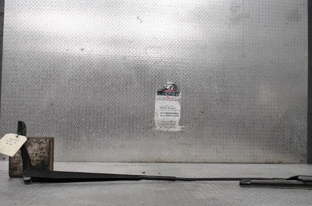 Bras essuie-glace avant droit Renault CLIO V (B7_) 1.0 lpg (b7mt) (2019) occasion — photo 2