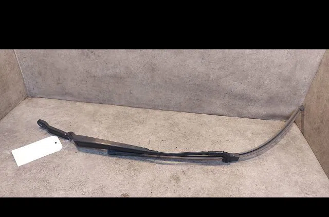 Bras essuie-glace avant droit Renault ESPACE IV (JK0-1_) 2.2 dci (jk0h) (2002-2006) occasion