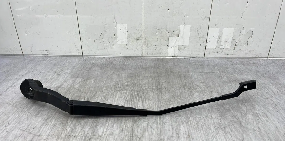 Bras essuie-glace avant droit RENAULT SCENIC 4 occasion