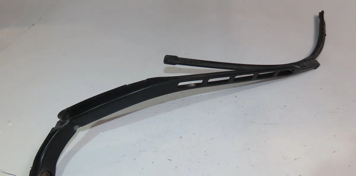 Bras essuie-glace avant droit Seat ALTEA XL (5P5, 5P8) 1.6 tdi (2009) occasion — photo 2