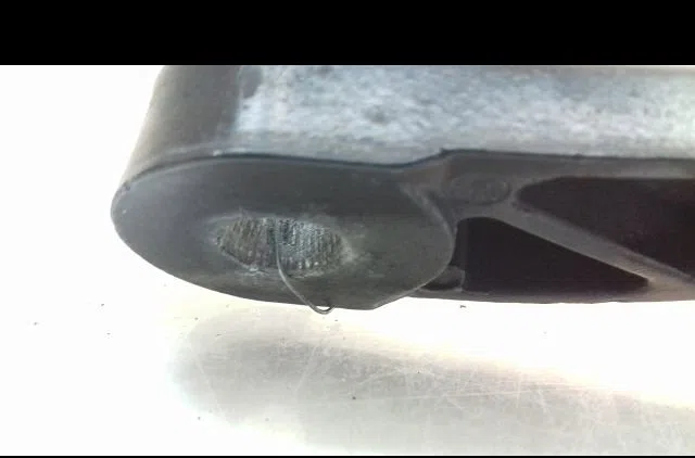Bras essuie-glace avant droit Seat IBIZA IV (6J5, 6P1) 1.2 tdi (2010-2015) occasion — photo 2