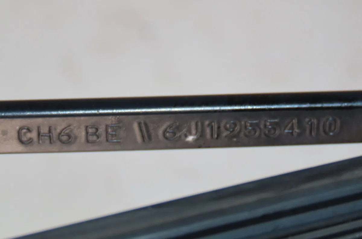 Bras essuie-glace avant droit Seat IBIZA IV (6J5, 6P1) 1.2 tdi (2010-2015) occasion — photo 2
