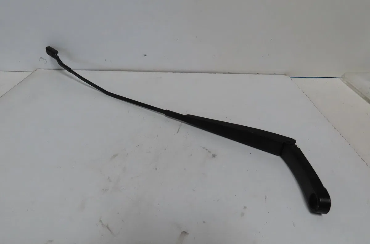 Bras essuie-glace avant droit Seat LEON ST (5F8) 1.0 tsi (2015-2020) occasion